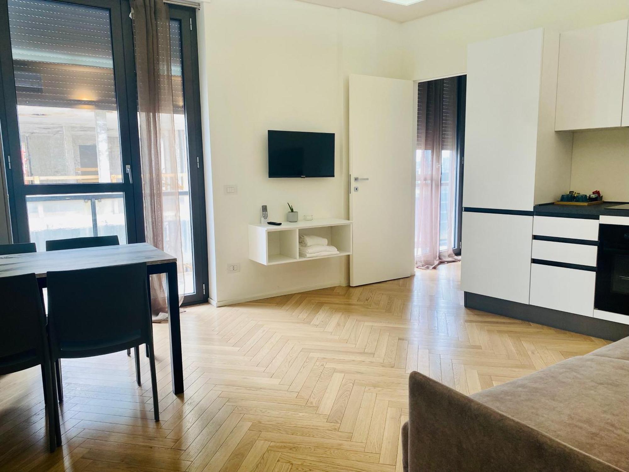 Sky View -Porta Nuova- Appartamento 2 Con Balcone มิลาน ภายนอก รูปภาพ